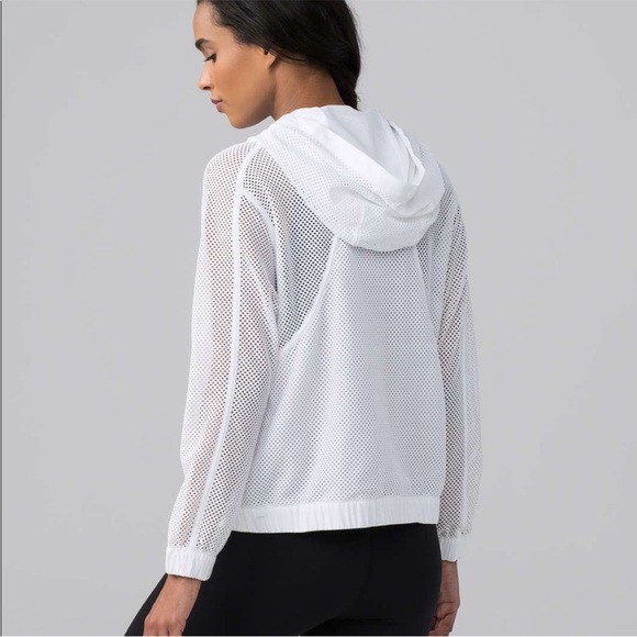 LULULEMON WHITE MESH ON MESH JACKET - Picture 2 of 13